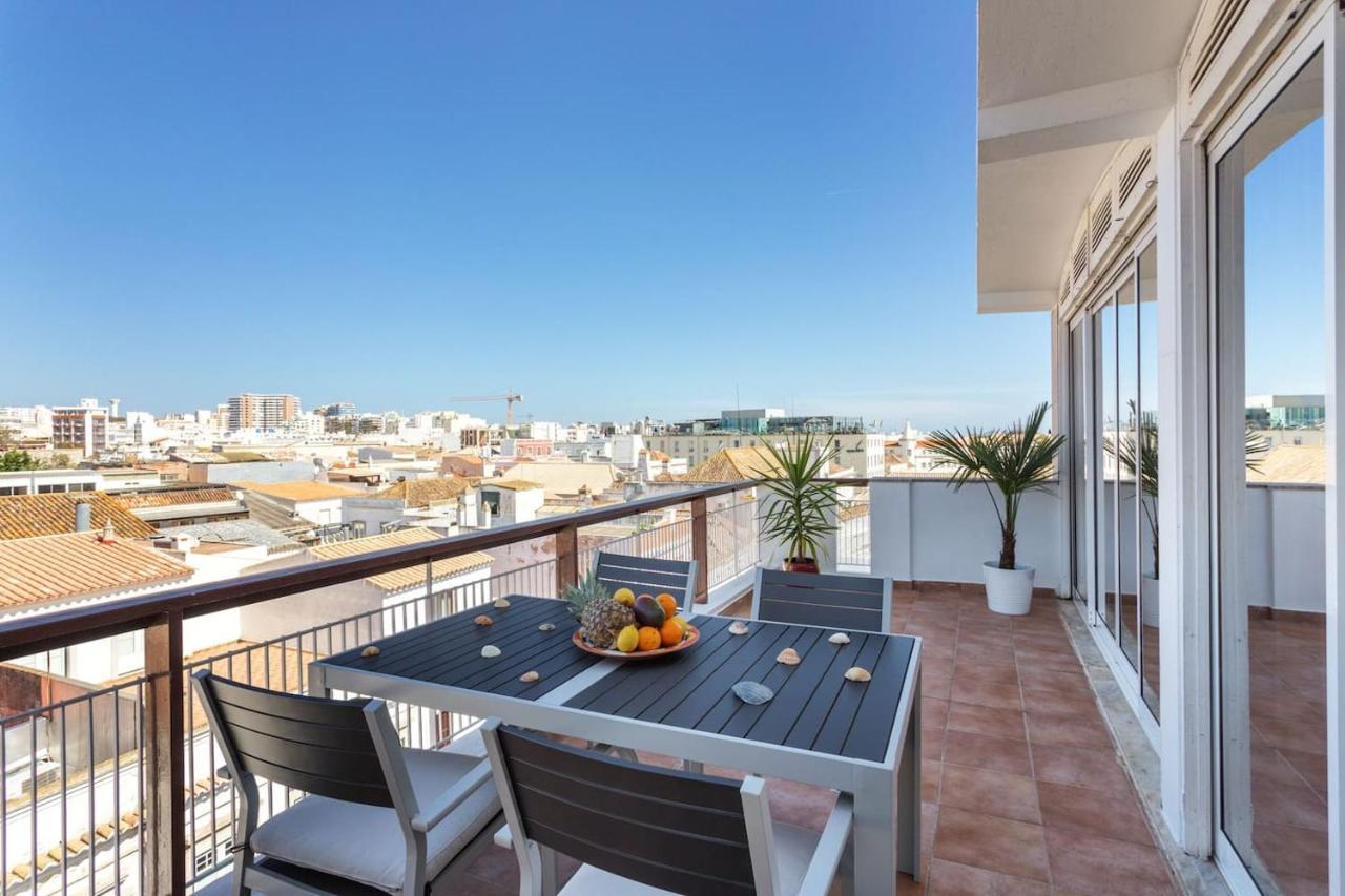 Marina Penthouse Faro Center Lägenhet Exteriör bild
