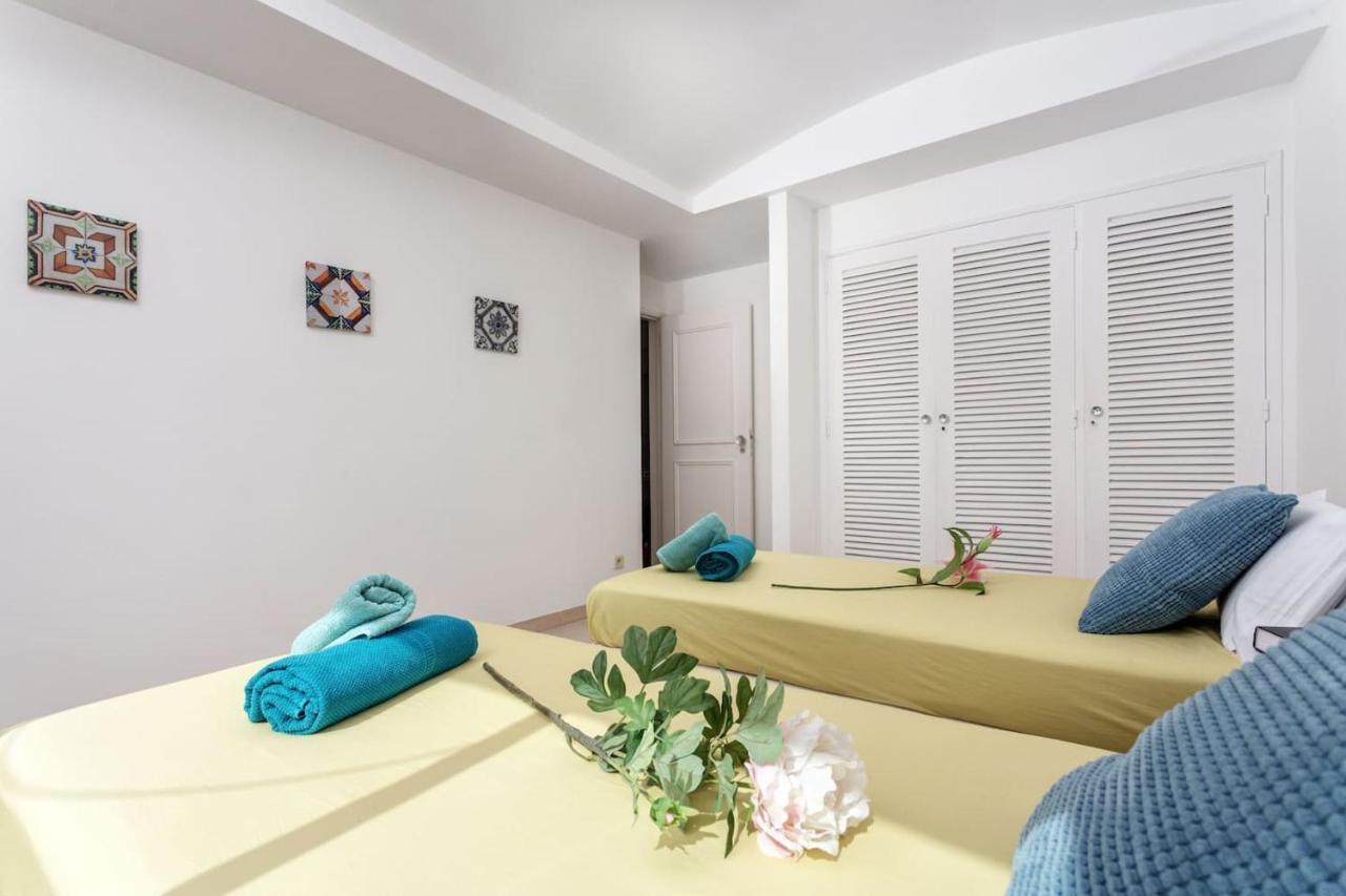 Marina Penthouse Faro Center Lägenhet Exteriör bild