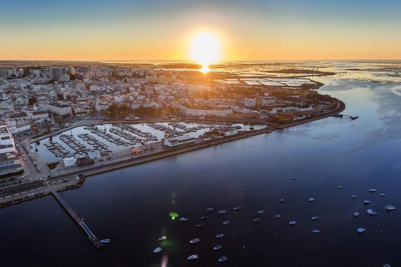 Marina Penthouse Faro Center Lägenhet Exteriör bild