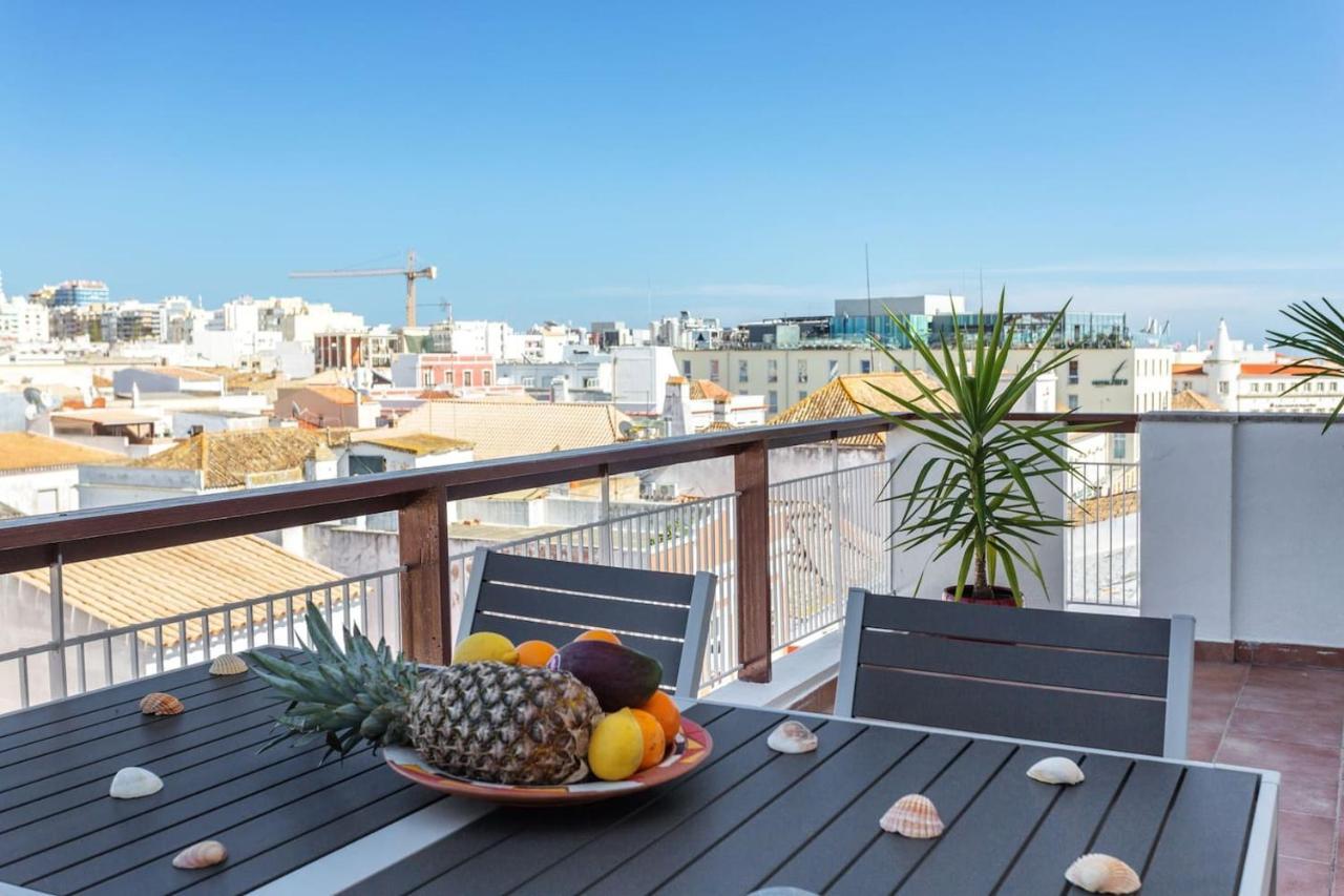 Marina Penthouse Faro Center Lägenhet Exteriör bild